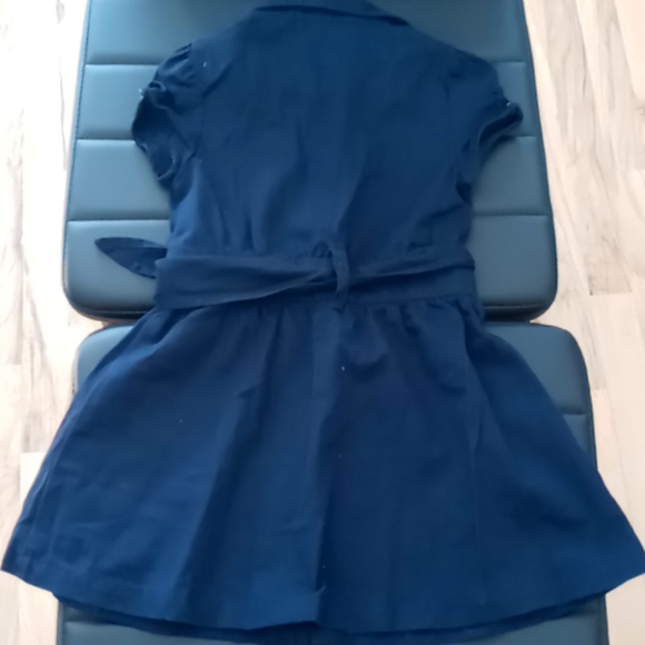 Uniform dress - Picture 2 of 3